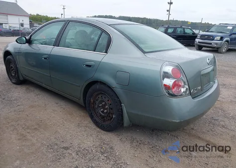 2006 Nissan Altima 2.5 S from USA, damaged, VIN 1N4AL11D56C120215